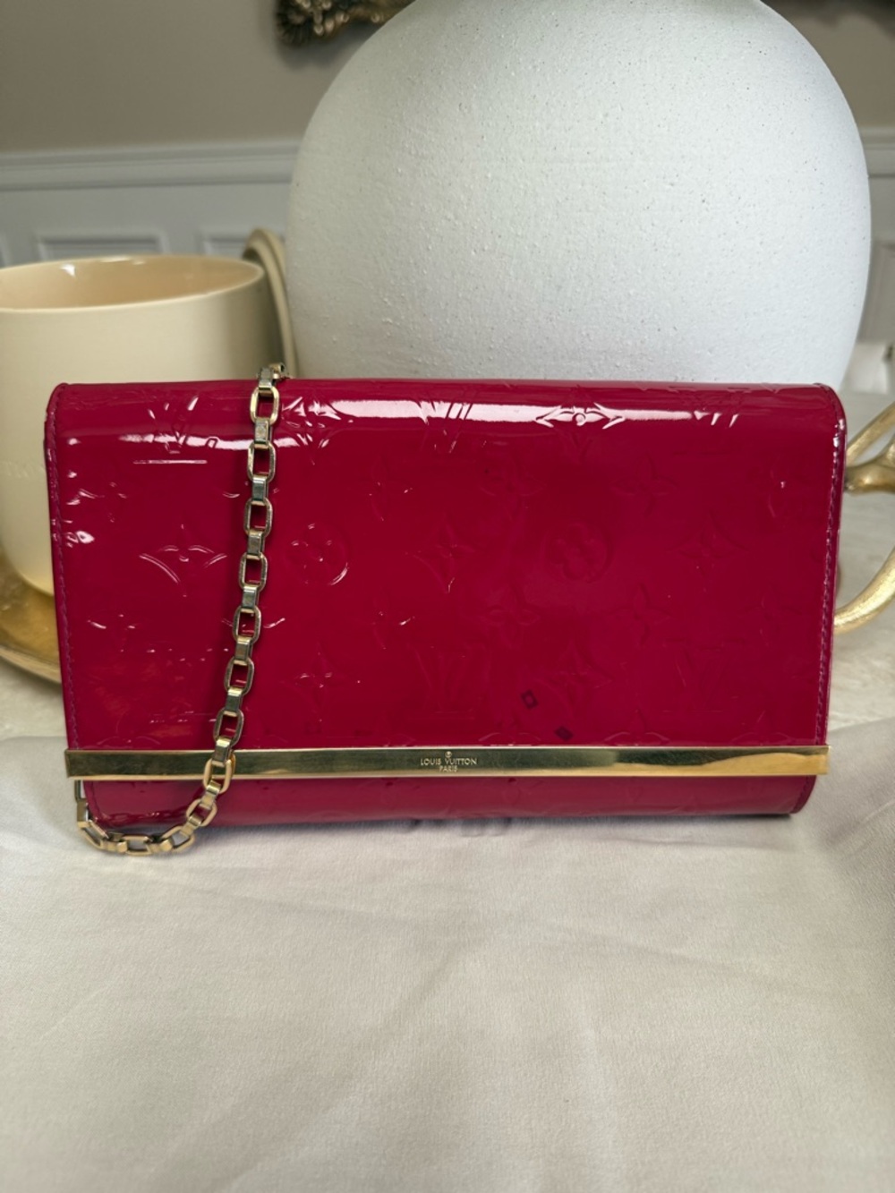 Louis Vuitton Ana Monogram Vernis Leather Raspberry bag